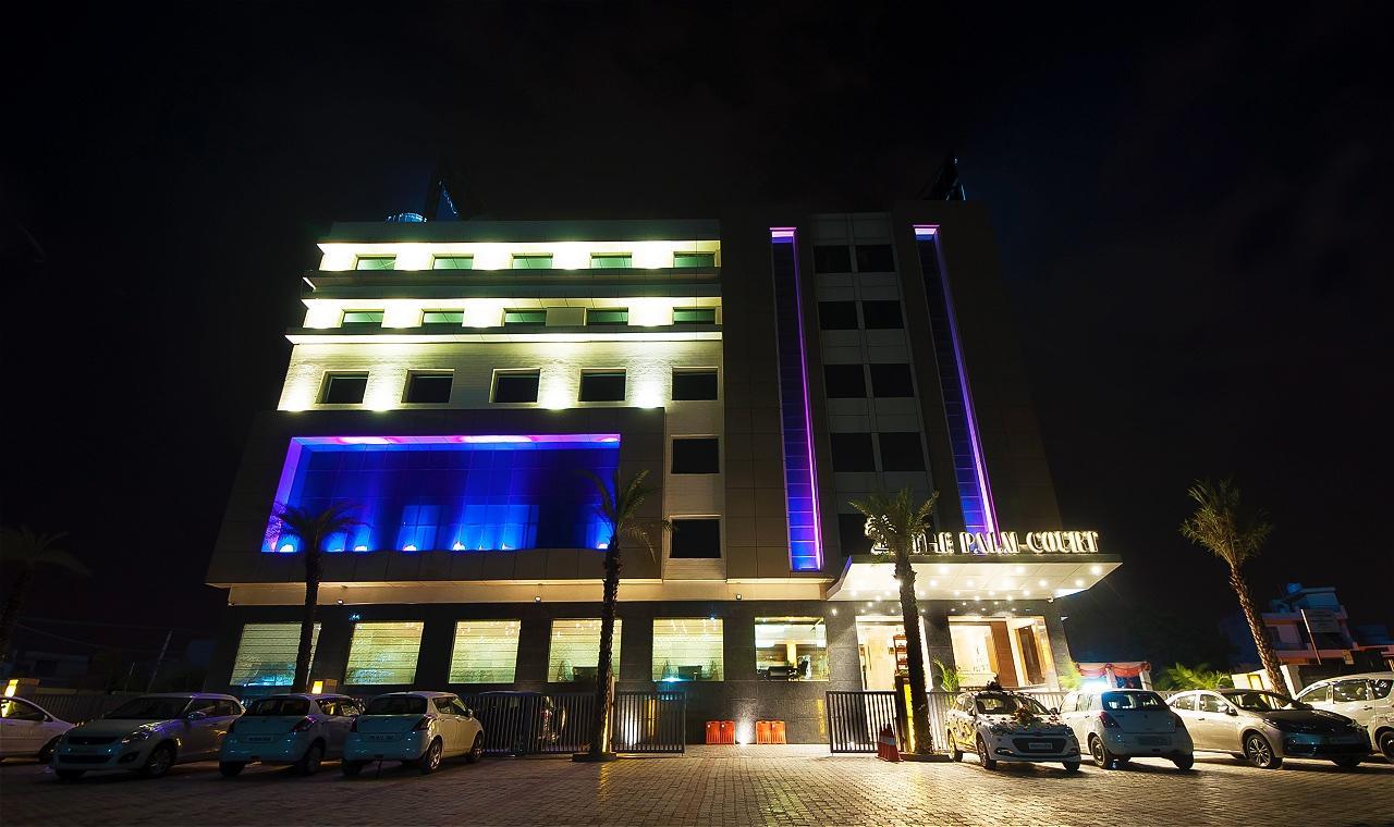 Hotel The Palm Court Ludhiana Exterior foto